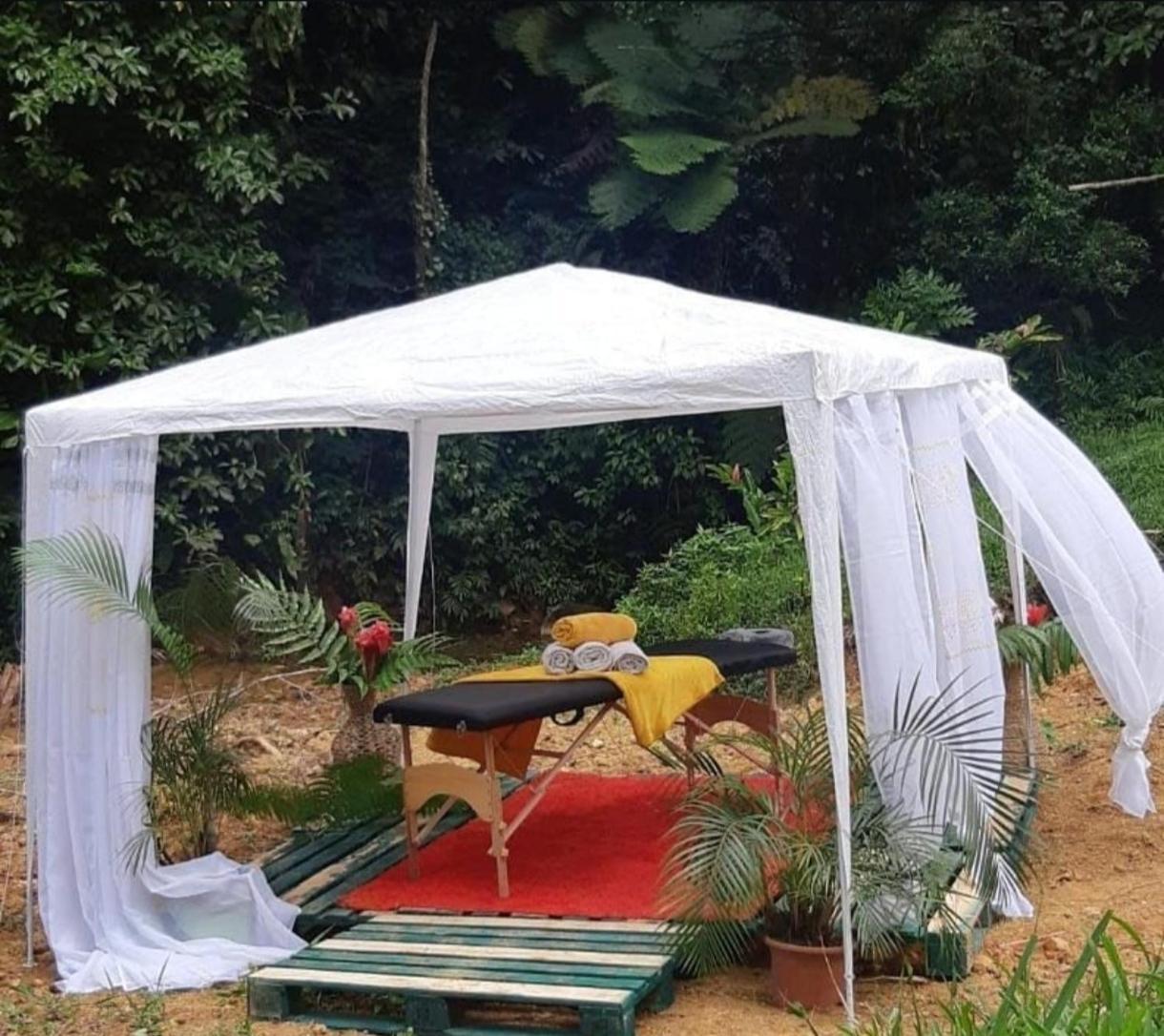 Camping A La Ferme Gros-Morne Exterior foto
